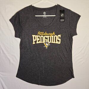 Pittsburgh Penguins Womens Shirt V Neck Shirt Medium NEW NWT NHL Hockey